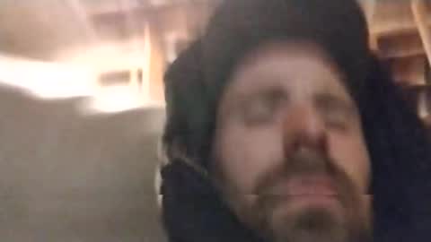 Snapshot of stokely571996 chatting on December 16, 9:36 am Oval2022 online show from December 16, 9:36 am