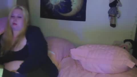 Haily online show from December 12, 12:33 pm