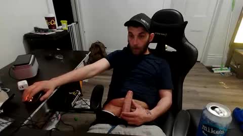 stonedpanda77 online show from June 8, 1:39 am