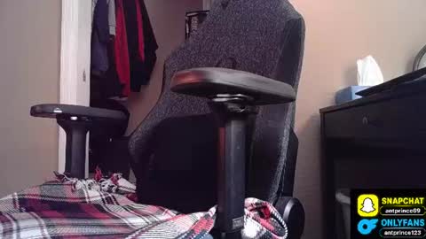 stoner394 online show from June 27, 9:09 pm