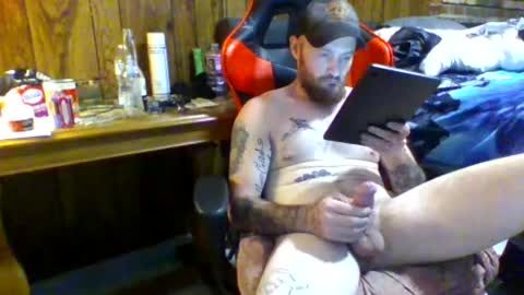 Snapshot of stoner4lyfe420 chatting on June 23, 8:51 pm stoner4lyfe420 online show from June 23, 8:51 pm