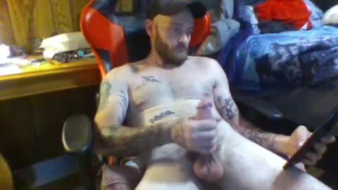 Snapshot of stoner4lyfe420 chatting on July 30, 8:41 pm stoner4lyfe420 online show from July 30, 8:41 pm