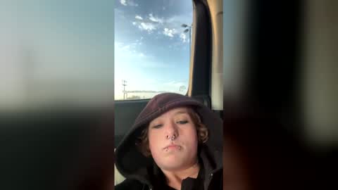 Snapshot of stonerbabyk2003 chatting on April 15, 12:45 pm stonerbabyk2003 online show from April 15, 12:45 pm