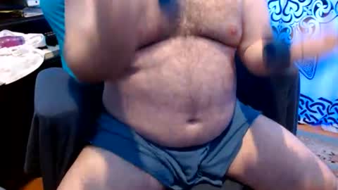 Snapshot of stonerbear42 chatting on June 16, 9:56 am Stonerbear42 online show from June 16, 9:56 am