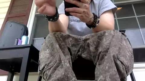 stoneyxx420 online show from May 4, 9:33 pm