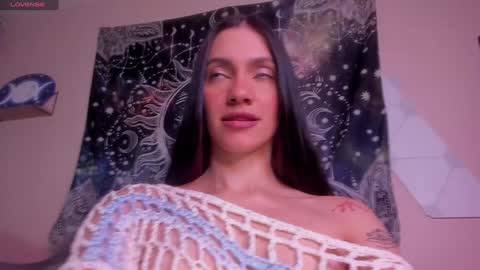 Liz online show from December 1, 11:25 pm