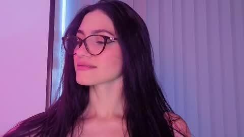 Liz online show from September 21, 7:04 pm