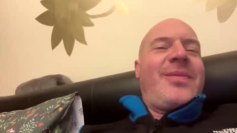 Snapshot of stoodley22 chatting on January 19, 3:53 pm Stoodley22 online show from January 19, 3:53 pm