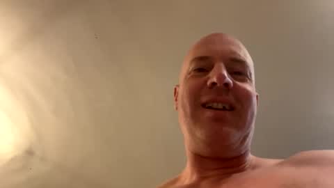 Snapshot of stoodley22 chatting on February 6, 5:35 am Stoodley22 online show from February 6, 5:35 am