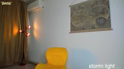 Snapshot of stormi_light chatting on November 21, 8:51 pm Stormi online show from November 21, 8:51 pm