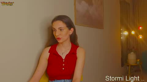 Snapshot of stormi_light chatting on May 23, 8:13 pm Stormi online show from May 23, 8:13 pm