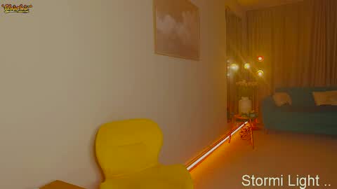 Snapshot of stormi_light chatting on May 28, 7:33 pm Stormi online show from May 28, 7:33 pm
