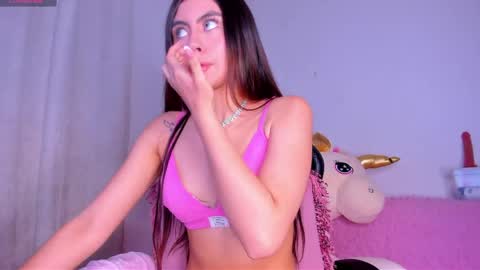 stormi_th online show from April 6, 3:04 am