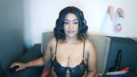 Snapshot of stormie955 chatting on December 15, 1:57 am stormie955 online show from December 15, 1:57 am