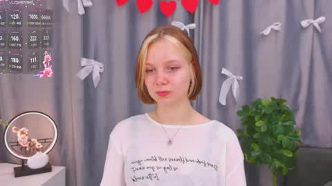 Luna online show from February 16, 1:18 pm