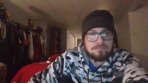 stout0818 online show from February 10, 7:56 am