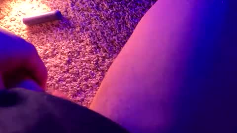 stout0818 online show from March 22, 11:13 am