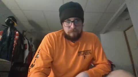 stout0818 online show from March 24, 8:08 am