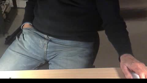 Dave online show from November 22, 9:14 pm