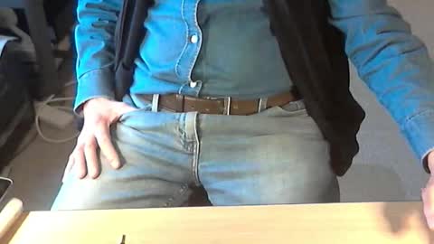 Dave online show from December 15, 12:09 pm