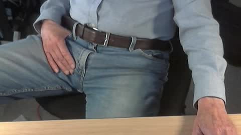 Snapshot of str8_dave chatting on May 20, 10:21 am Dave online show from May 20, 10:21 am