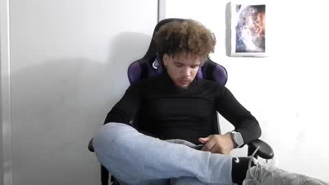 Snapshot of str8dj chatting on September 10, 5:40 am Dj online show from September 10, 5:40 am