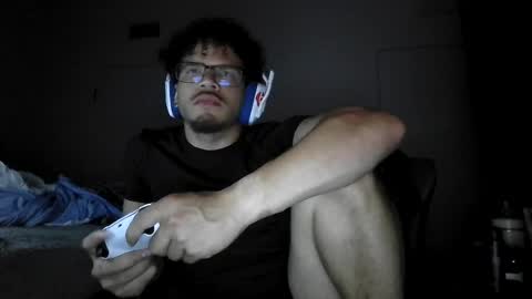 Snapshot of str8dj chatting on July 8, 5:01 am Dj online show from July 8, 5:01 am