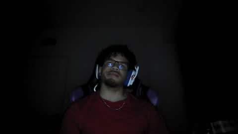 Snapshot of str8dj chatting on July 14, 4:39 am Dj online show from July 14, 4:39 am