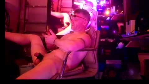 Snapshot of str8foryouguy chatting on July 16, 11:05 am Str8 online show from July 16, 11:05 am