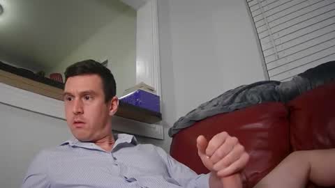 Snapshot of str8stuntcox chatting on May 21, 4:19 am Str8StuntCox online show from May 21, 4:19 am