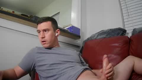 Snapshot of str8stuntcox chatting on June 20, 4:59 am Str8StuntCox online show from June 20, 4:59 am