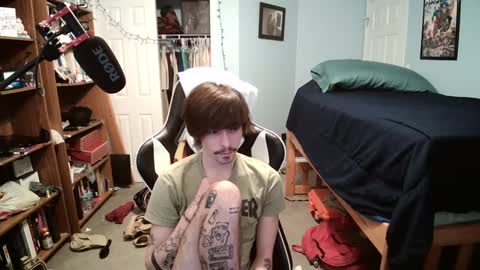 str8whiteboy21 online show from February 7, 4:35 pm