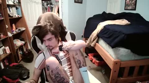 str8whiteboy21 online show from February 24, 5:31 pm