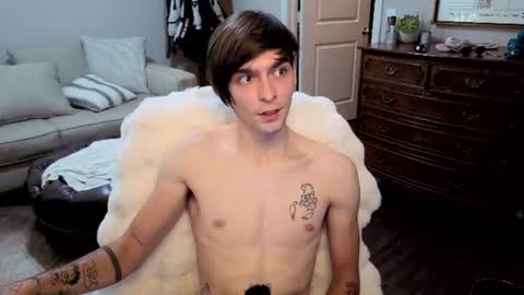 str8whiteboy21 online show from June 17, 3:24 pm