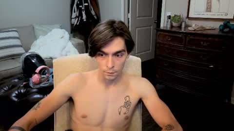 str8whiteboy21 online show from June 20, 4:04 am