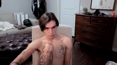 str8whiteboy21 online show from July 29, 5:22 pm