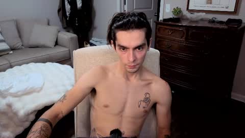 str8whiteboy21 online show from August 5, 3:31 am
