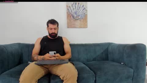 Snapshot of straight__friends chatting on October 12, 2:27 pm straight__friends online show from October 12, 2:27 pm