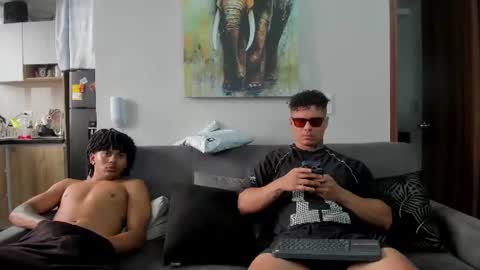 straight__friends online show from July 18, 1:59 pm