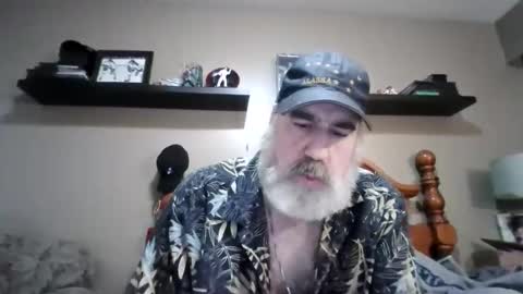 Straightbear4you online show from January 14, 2:06 am