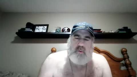 Straightbear4you online show from February 12, 3:56 am