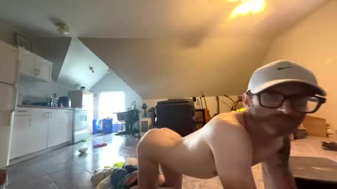 straightexhibitionistforcocks online show from October 16, 6:31 pm