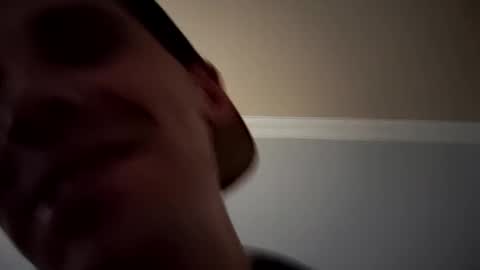 Snapshot of straitpipermann22 chatting on September 14, 12:59 pm straitpipermann22 online show from September 14, 12:59 pm