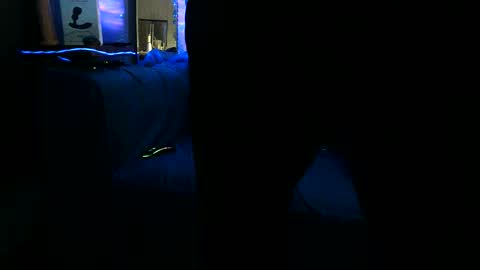 Snapshot of straitpipermann22 chatting on December 3, 1:24 am straitpipermann22 online show from December 3, 1:24 am