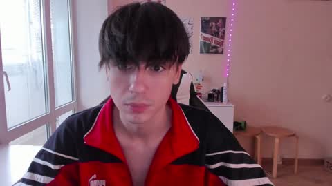 Snapshot of stralght_twinks chatting on January 2, 9:00 am Ray online show from January 2, 9:00 am