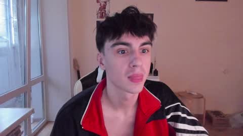 Snapshot of stralght_twinks chatting on January 10, 12:58 pm Ray online show from January 10, 12:58 pm