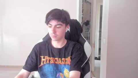 Snapshot of stralght_twinks chatting on September 29, 5:56 am Ray online show from September 29, 5:56 am