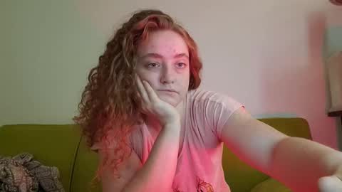 Snapshot of strawberrylotsacake chatting on September 23, 1:36 pm Strawberrylotsacake online show from September 23, 1:36 pm