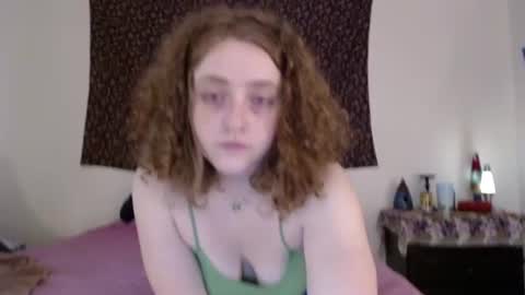 Strawberrylotsacake online show from July 8, 6:34 pm