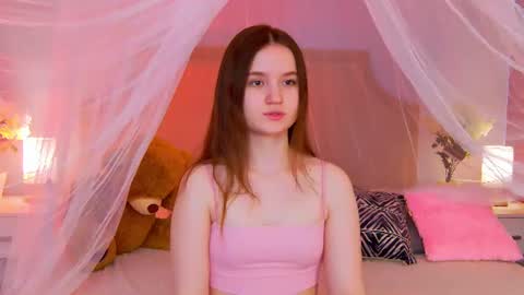 Snapshot of strawbunnybite chatting on July 14, 2:56 pm Bunny online show from July 14, 2:56 pm